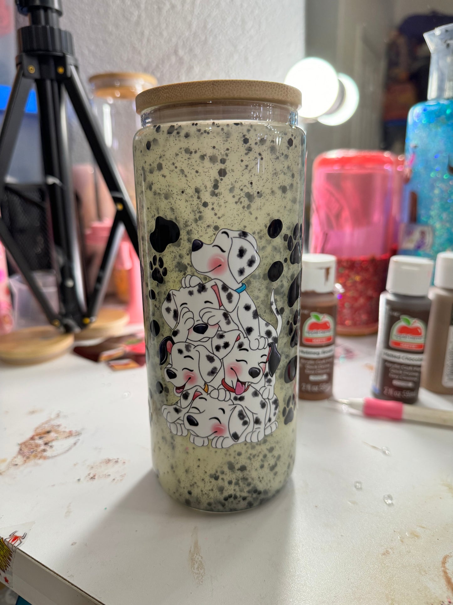 101 dalmatian snowglobe