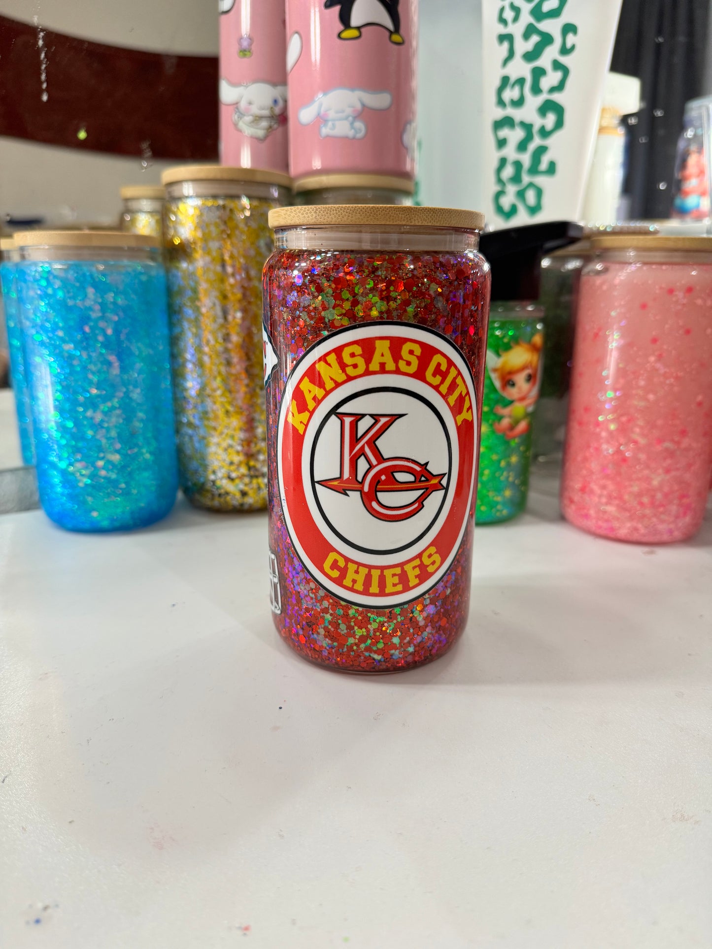 kansas city chiefs snowglobe