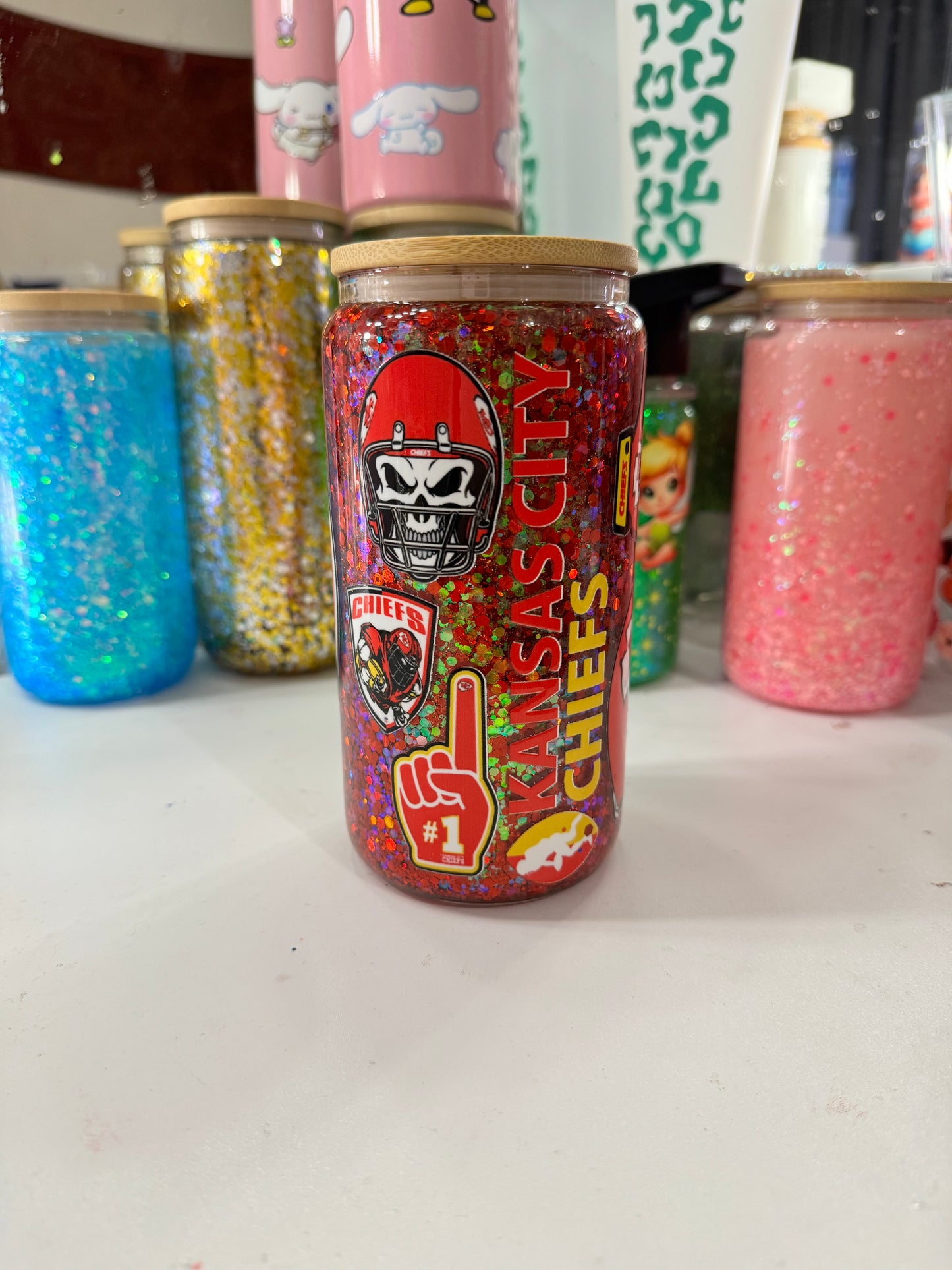 kansas city chiefs snowglobe